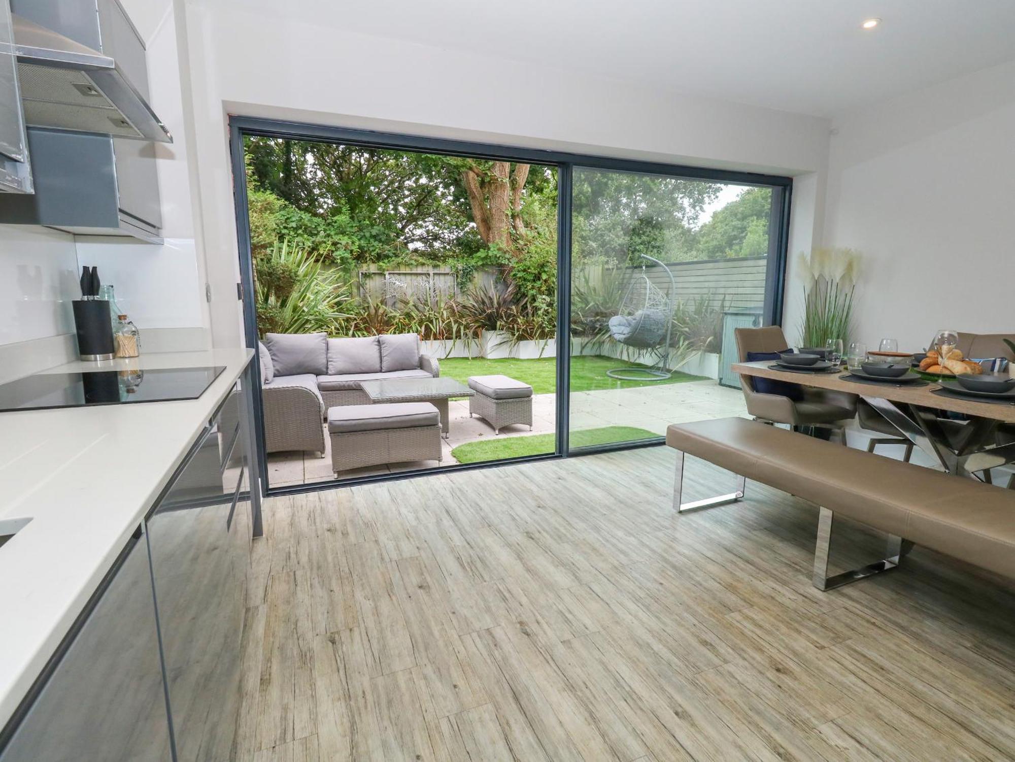 66A Danecourt Road Villa Poole Eksteriør bilde