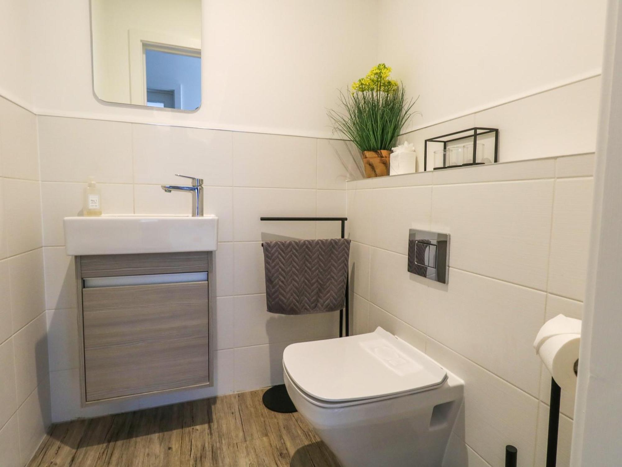 66A Danecourt Road Villa Poole Eksteriør bilde